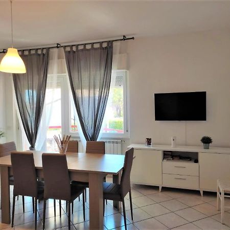 La Casa Del Sole Villa Santa Marinella Bagian luar foto