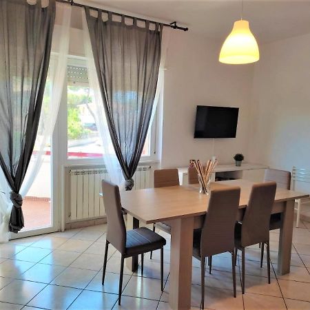 La Casa Del Sole Villa Santa Marinella Bagian luar foto